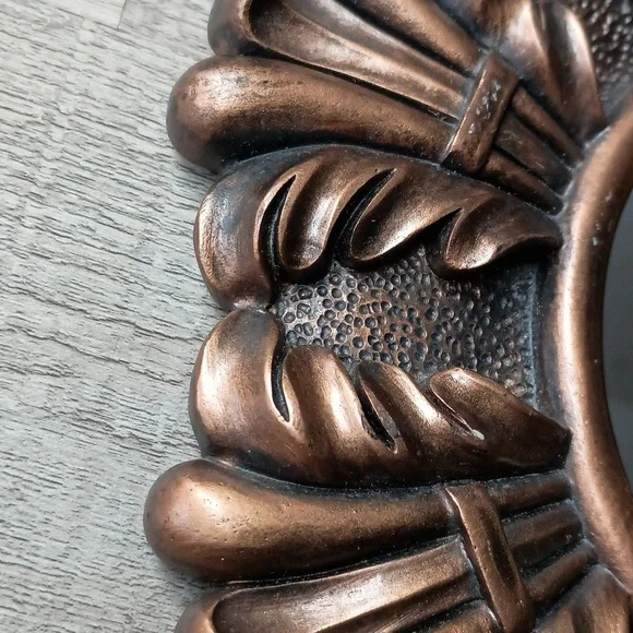 Vintage style antique round mirror - Picture 7 of 11